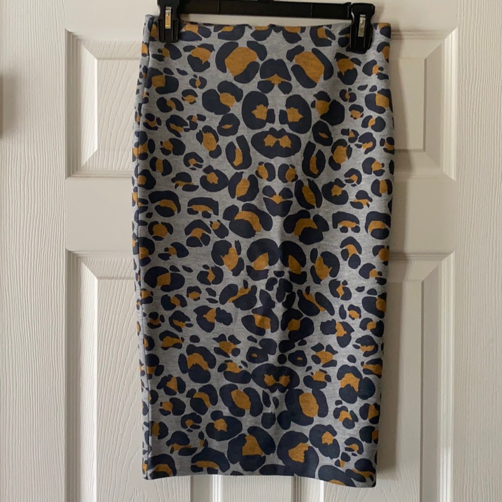 H&M Leopard Print Bodycon Skirt